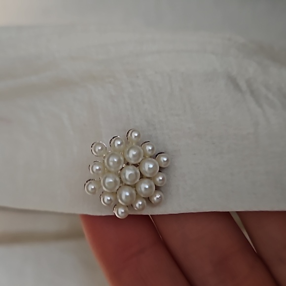 Zara Elegant Blouse - Picture 2 of 4